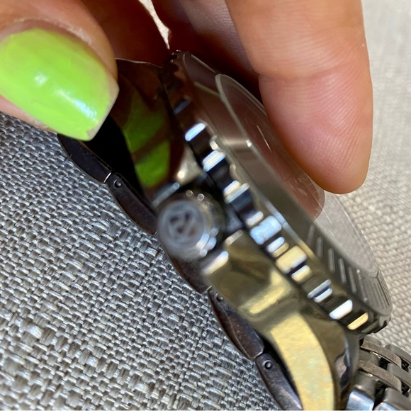 Men’s stainless steel RELIC watch, needs battery - Picture 7 of 12